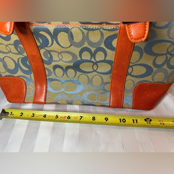 Tan and Orange Handbag with Adjustable Straps - Picture 6 of 12